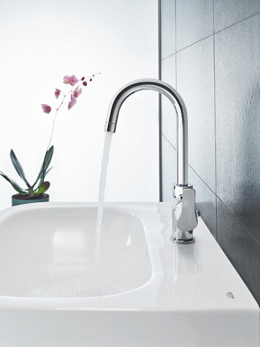 Раковина Grohe Euro Ceramic 39335000 фото 3 Раковина Grohe Euro Ceramic 39335000 фото 3