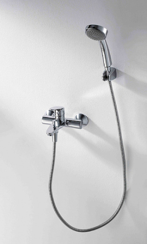 Смеситель Bravat Drop F64898C-B для ванны с душем фото 5